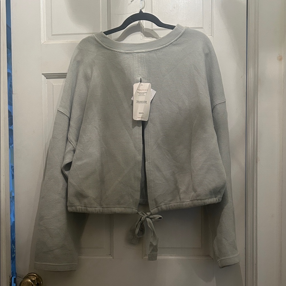 Fabletics Light Green Sweatshirt - Picture 2 of 8